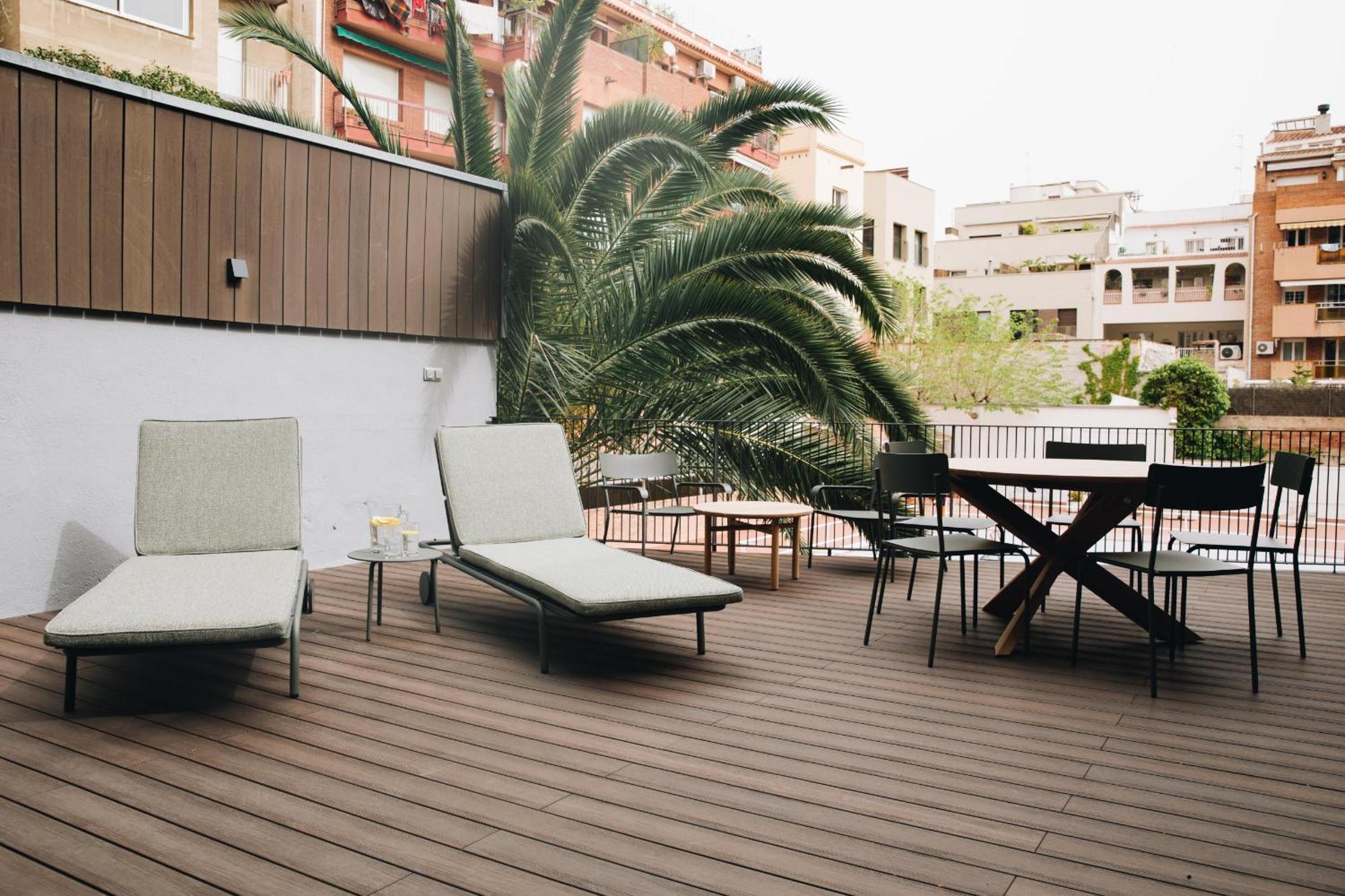 The Patio - 3 Bedroom Duplex With Private Terrace And Pool * Barcelona